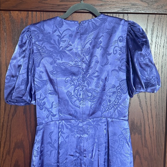 SACHIN + BABI
Saoirse Neon Indigo Gown size 6 NWT - Picture 13 of 14